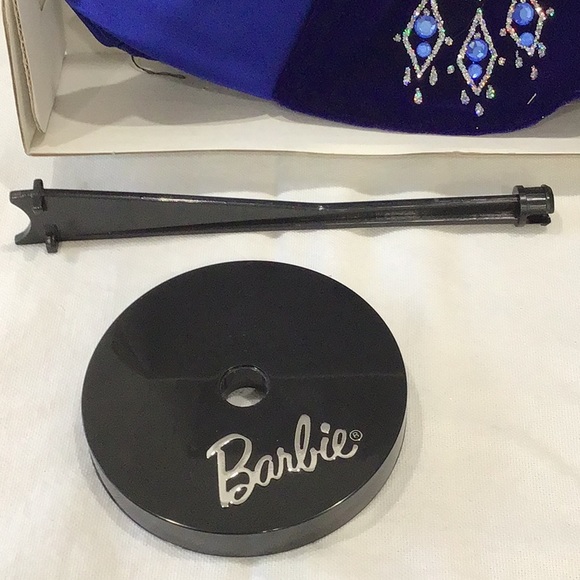 Bob Mackie The Jewel Essence Collection Barbie - Picture 6 of 11